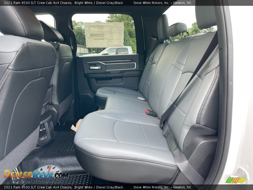 2021 Ram 4500 SLT Crew Cab 4x4 Chassis Bright White / Diesel Gray/Black Photo #11