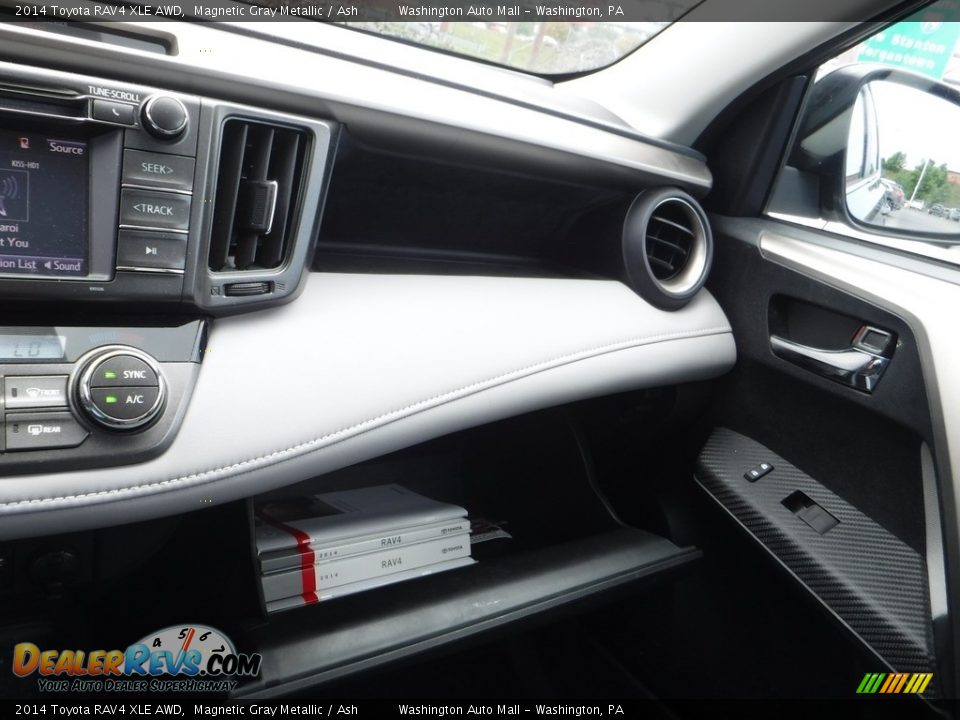 2014 Toyota RAV4 XLE AWD Magnetic Gray Metallic / Ash Photo #25