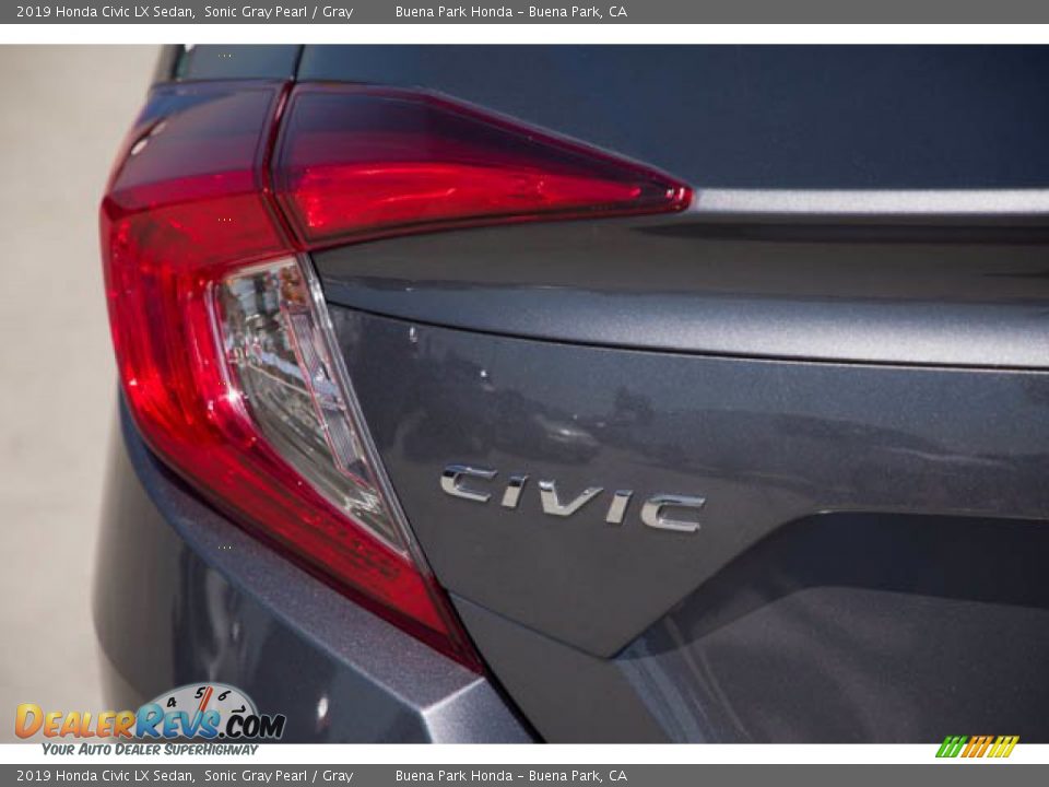 2019 Honda Civic LX Sedan Sonic Gray Pearl / Gray Photo #12
