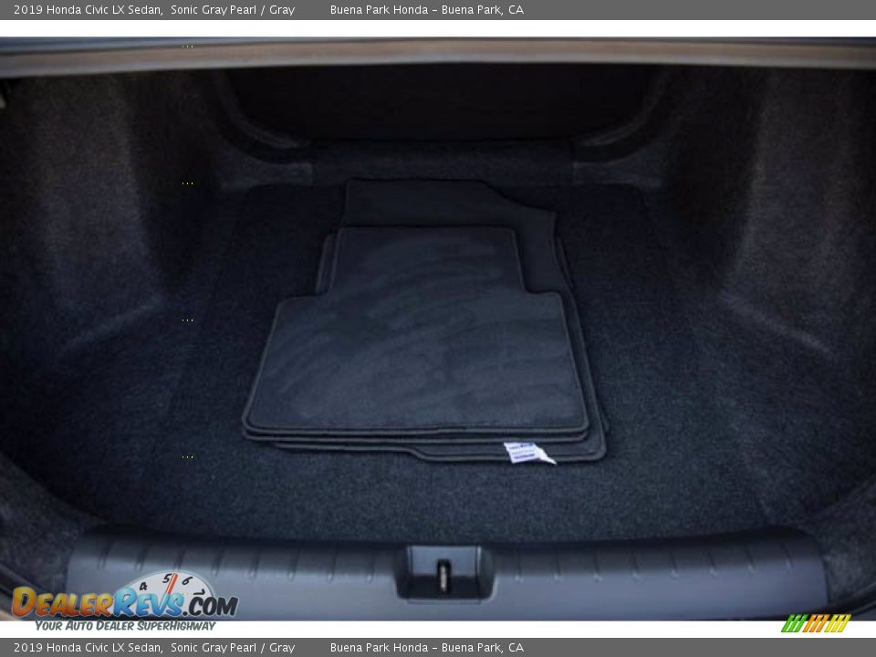 2019 Honda Civic LX Sedan Sonic Gray Pearl / Gray Photo #21