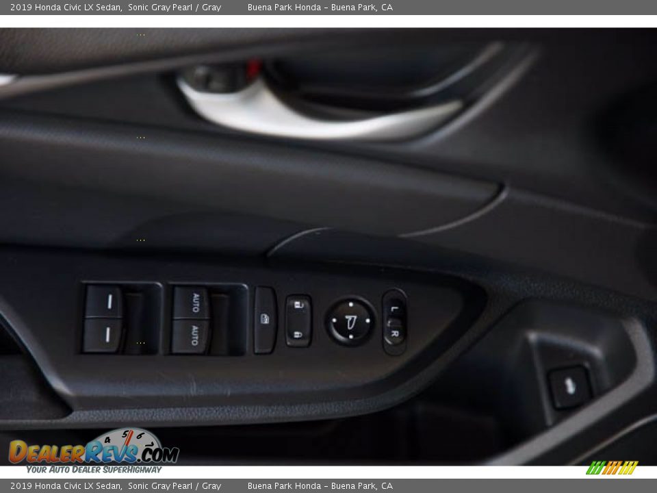 2019 Honda Civic LX Sedan Sonic Gray Pearl / Gray Photo #30