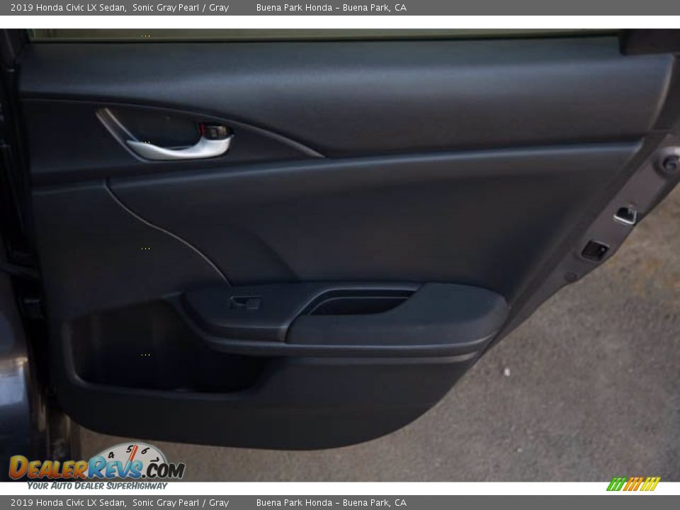 2019 Honda Civic LX Sedan Sonic Gray Pearl / Gray Photo #32