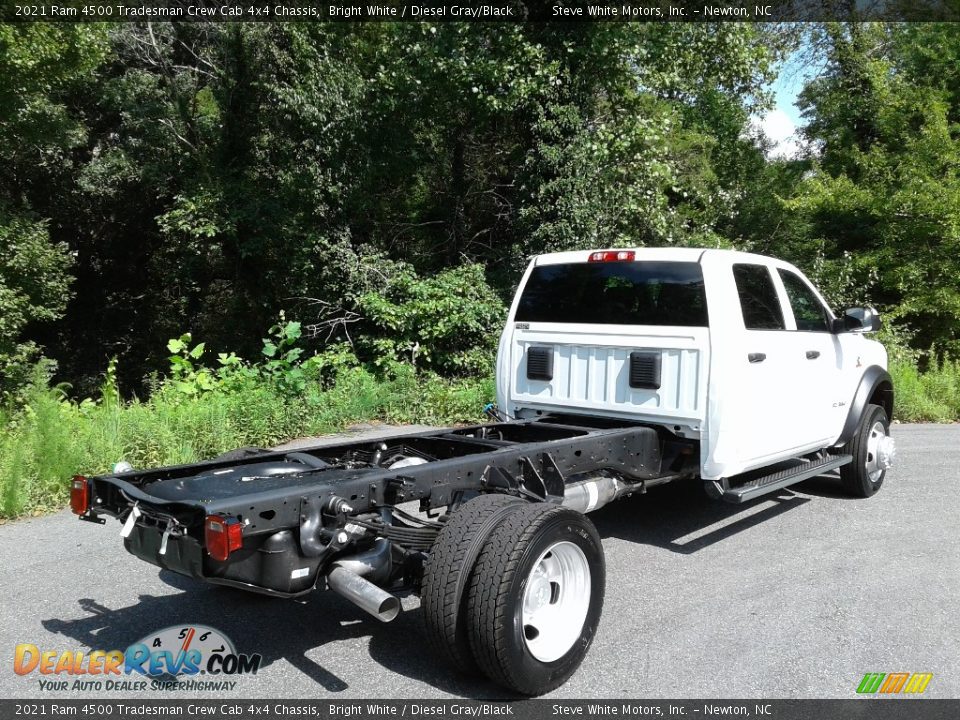 2021 Ram 4500 Tradesman Crew Cab 4x4 Chassis Bright White / Diesel Gray/Black Photo #6