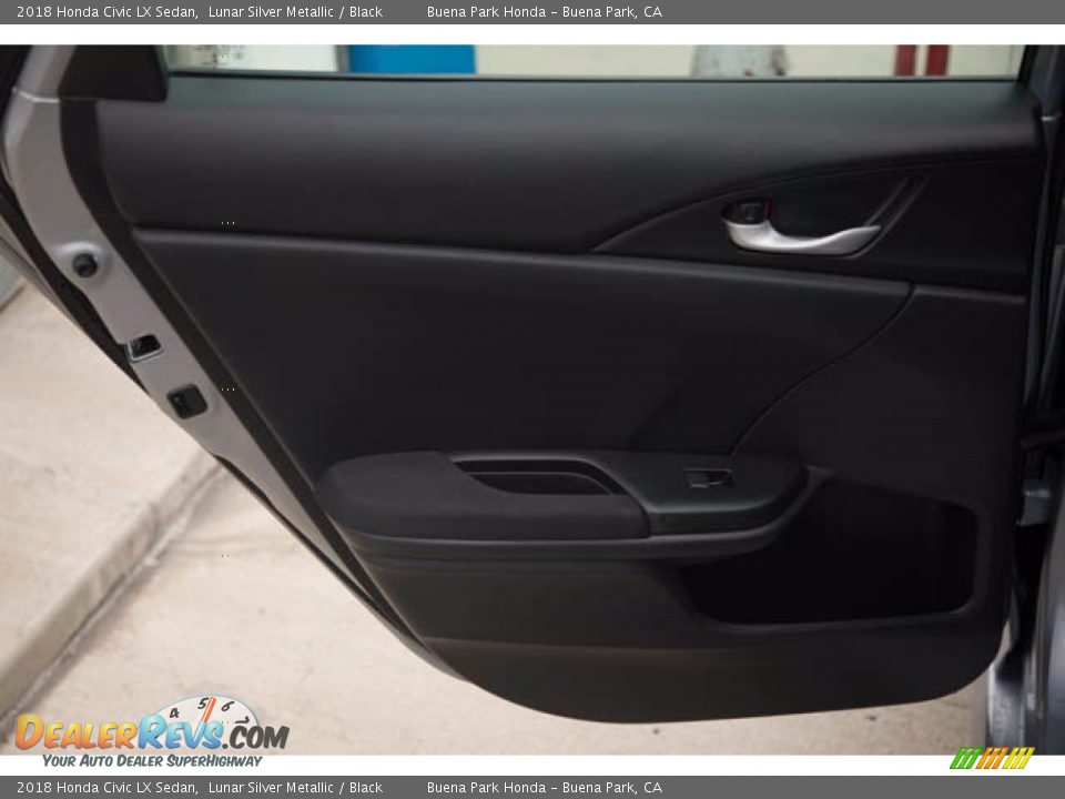 2018 Honda Civic LX Sedan Lunar Silver Metallic / Black Photo #31