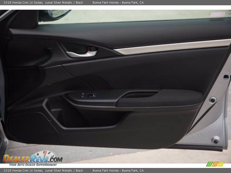 2018 Honda Civic LX Sedan Lunar Silver Metallic / Black Photo #33
