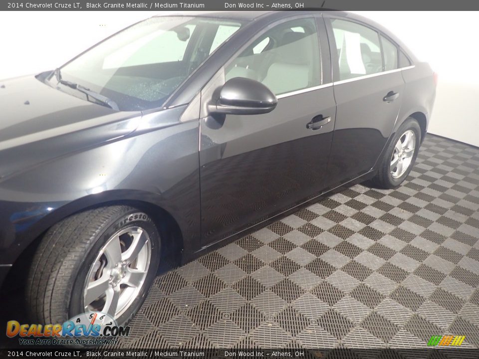 2014 Chevrolet Cruze LT Black Granite Metallic / Medium Titanium Photo #9