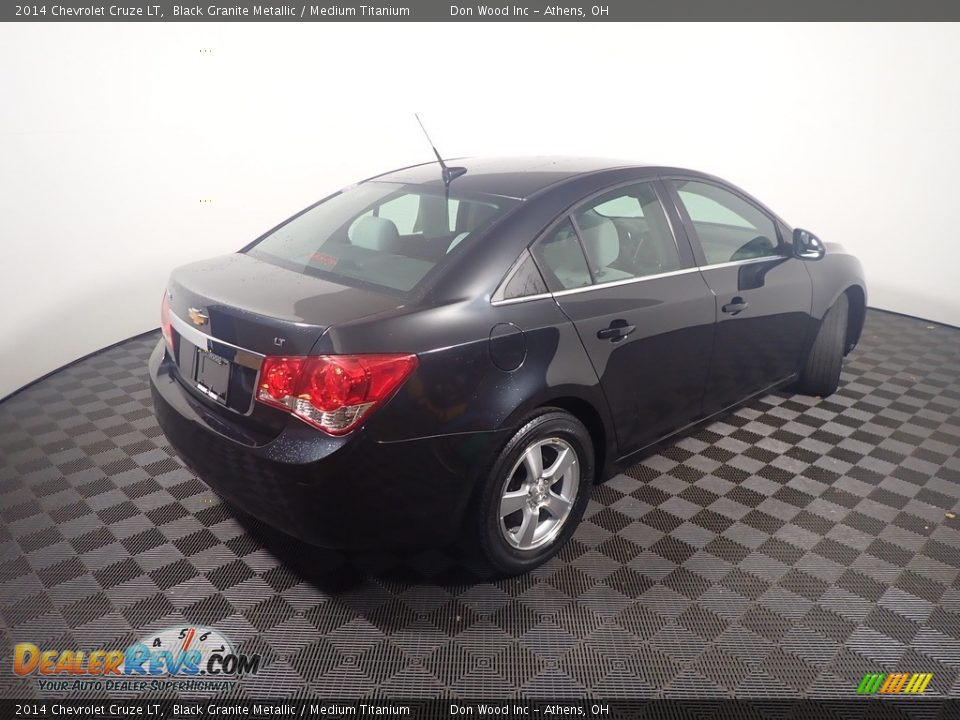 2014 Chevrolet Cruze LT Black Granite Metallic / Medium Titanium Photo #16