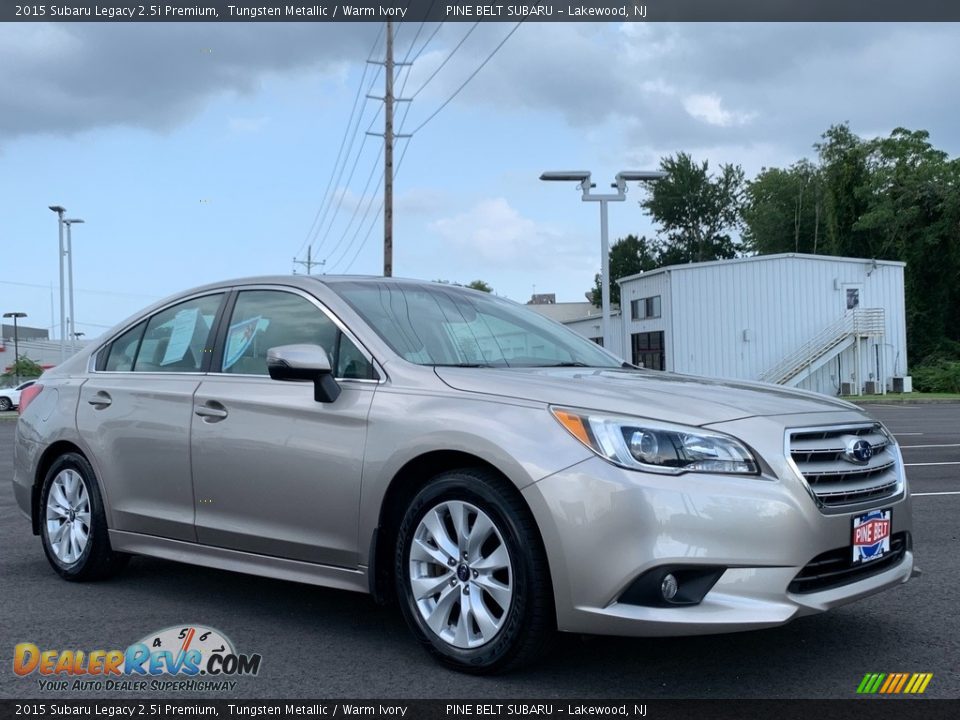 Front 3/4 View of 2015 Subaru Legacy 2.5i Premium Photo #21