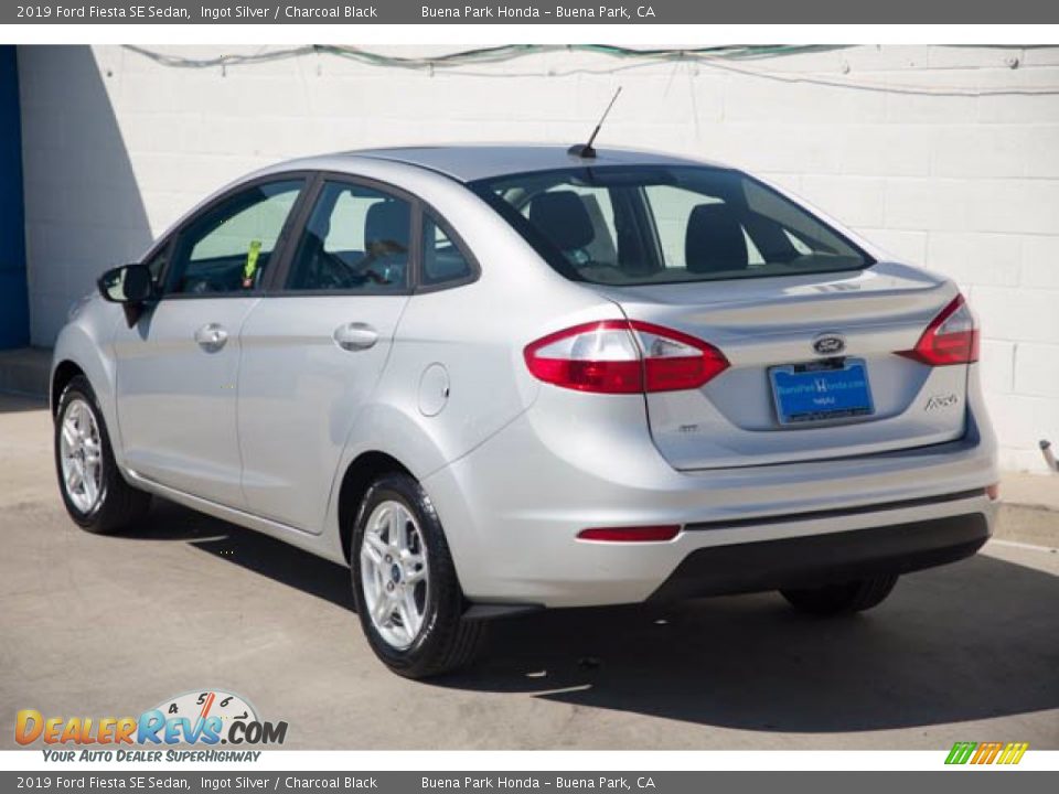 2019 Ford Fiesta SE Sedan Ingot Silver / Charcoal Black Photo #11