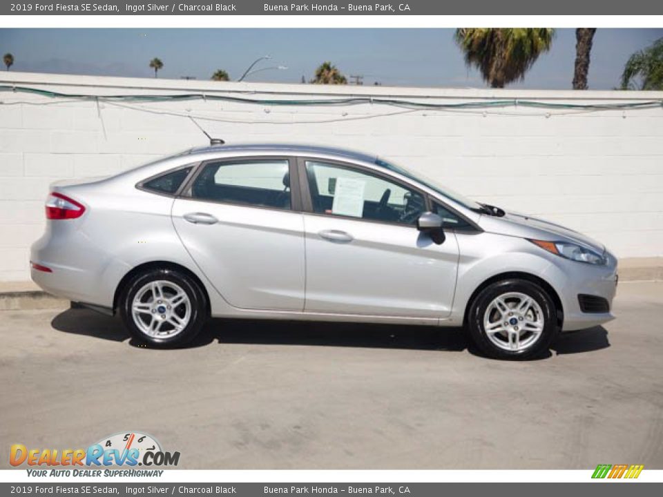 2019 Ford Fiesta SE Sedan Ingot Silver / Charcoal Black Photo #15