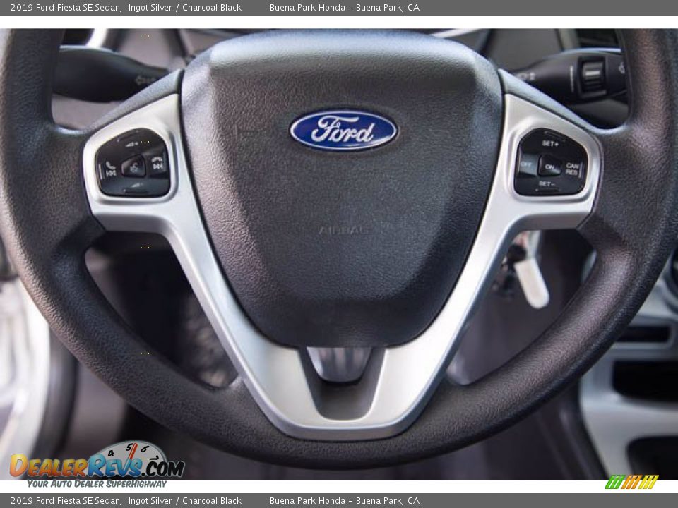2019 Ford Fiesta SE Sedan Ingot Silver / Charcoal Black Photo #16