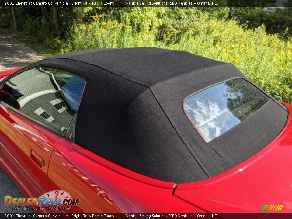 2001 Chevrolet Camaro Convertible Bright Rally Red / Ebony Photo #14