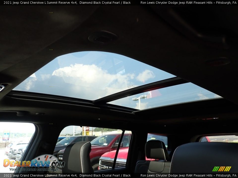 Sunroof of 2021 Jeep Grand Cherokee L Summit Reserve 4x4 Photo #17