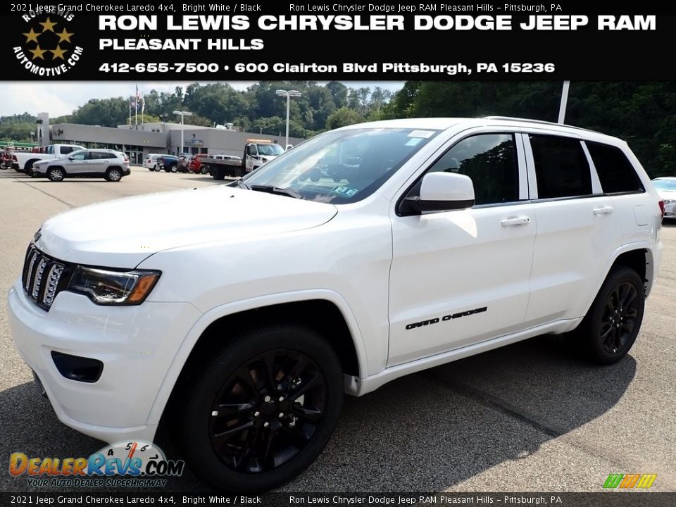 2021 Jeep Grand Cherokee Laredo 4x4 Bright White / Black Photo #1