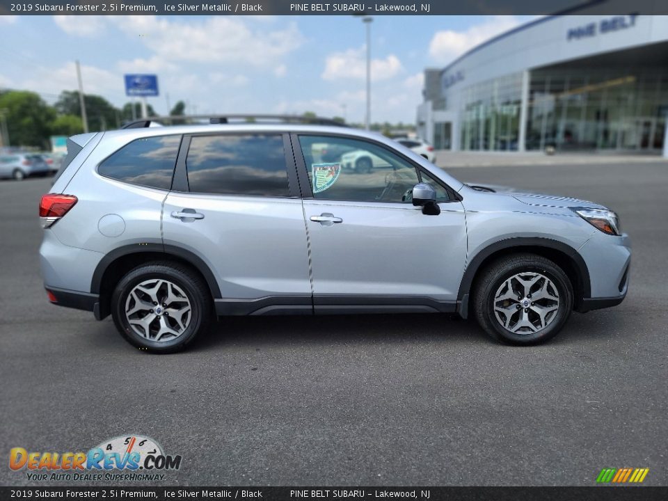 2019 Subaru Forester 2.5i Premium Ice Silver Metallic / Black Photo #23