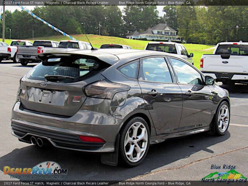 2017 Ford Focus ST Hatch Magnetic / Charcoal Black Recaro Leather Photo #5