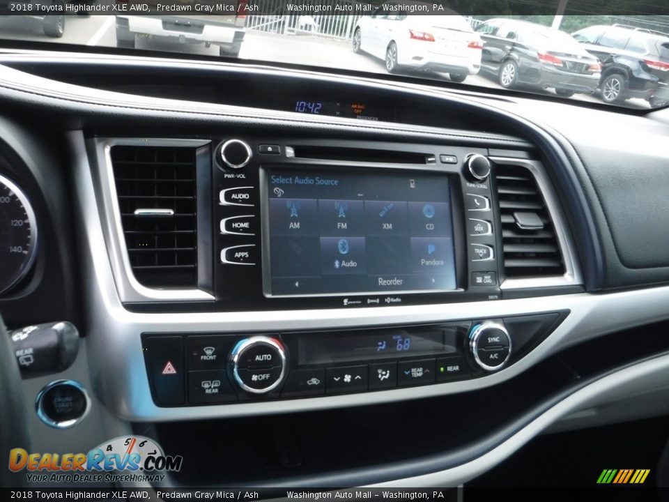 2018 Toyota Highlander XLE AWD Predawn Gray Mica / Ash Photo #4