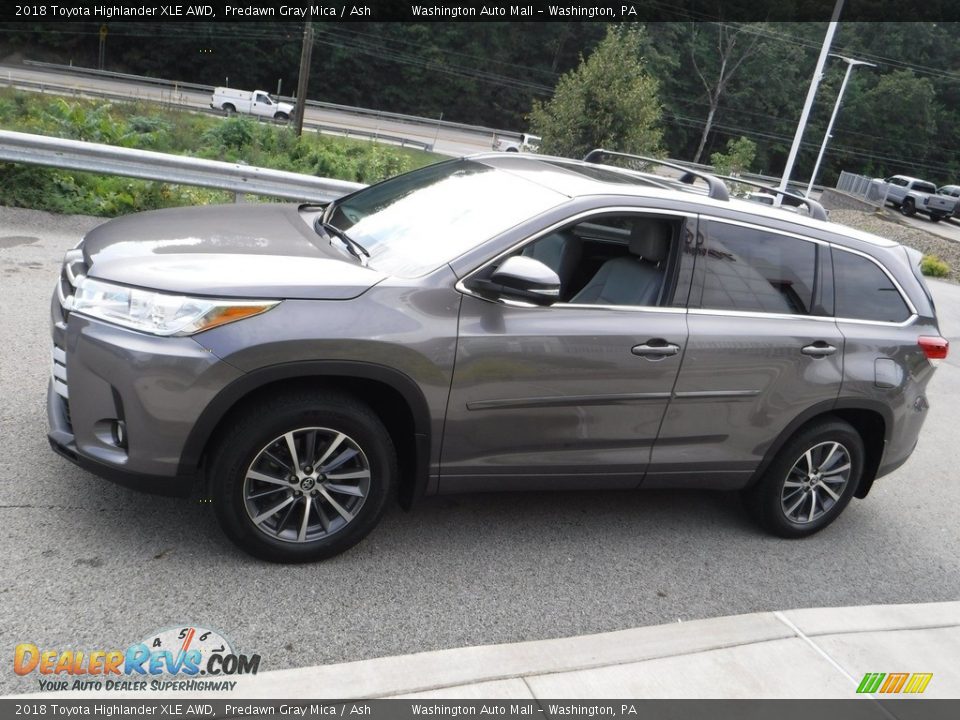 2018 Toyota Highlander XLE AWD Predawn Gray Mica / Ash Photo #13