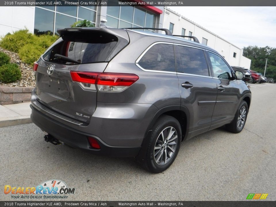 2018 Toyota Highlander XLE AWD Predawn Gray Mica / Ash Photo #16