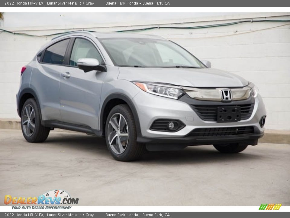 Front 3/4 View of 2022 Honda HR-V EX Photo #1