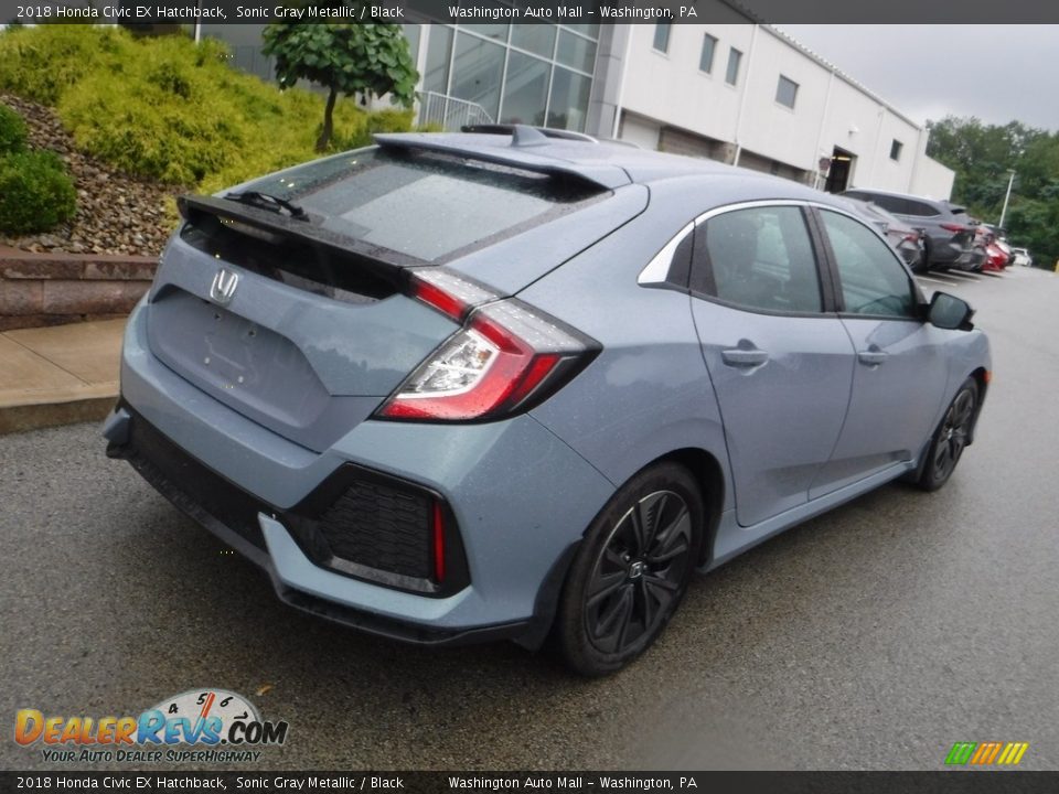 Sonic Gray Metallic 2018 Honda Civic EX Hatchback Photo #14