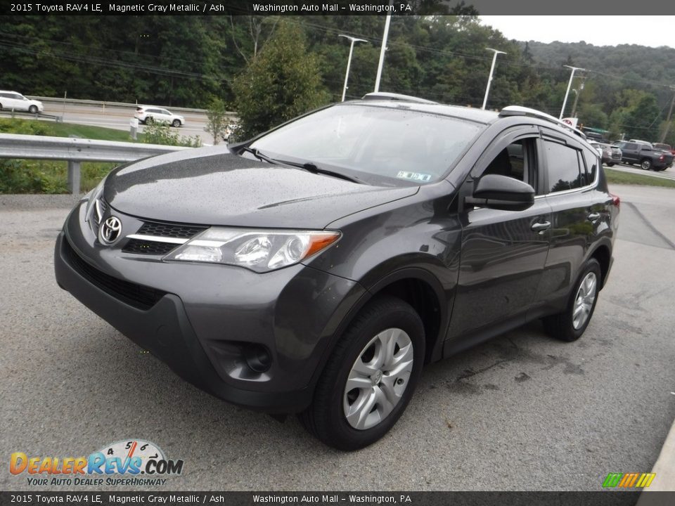 2015 Toyota RAV4 LE Magnetic Gray Metallic / Ash Photo #11