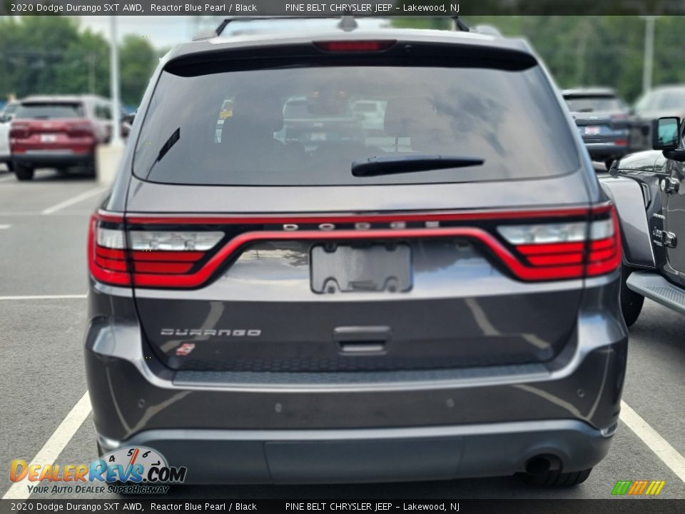 2020 Dodge Durango SXT AWD Reactor Blue Pearl / Black Photo #5