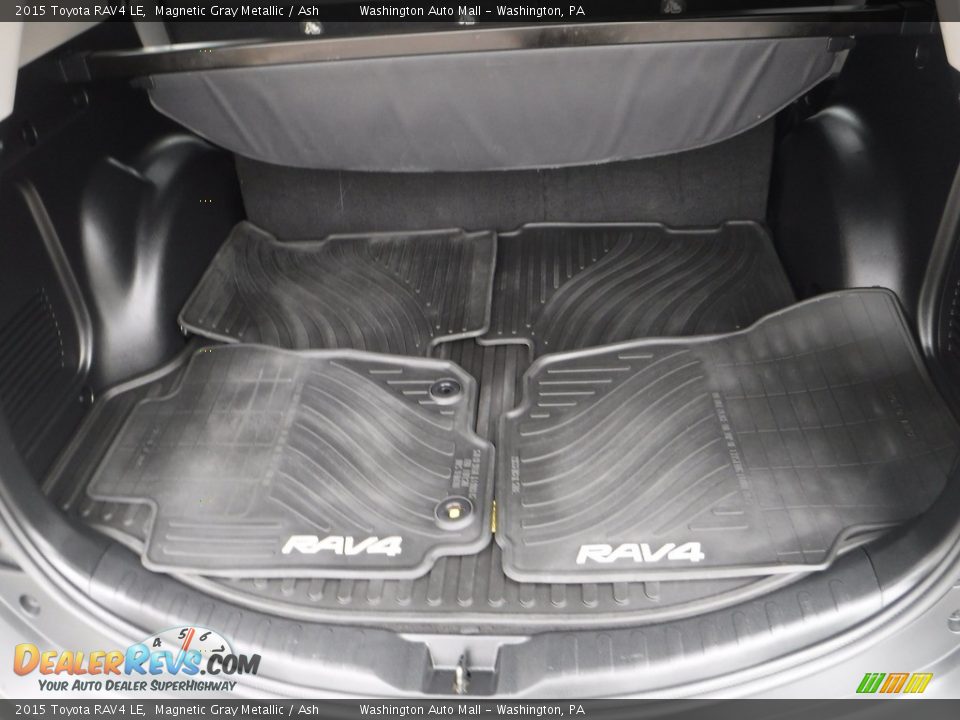 2015 Toyota RAV4 LE Magnetic Gray Metallic / Ash Photo #29