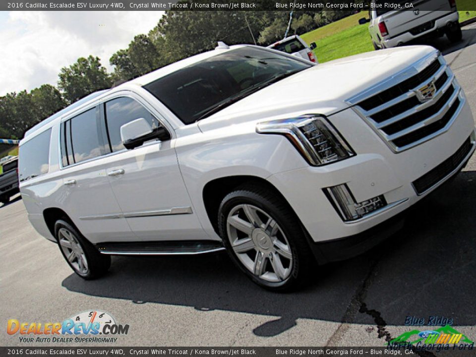 2016 Cadillac Escalade ESV Luxury 4WD Crystal White Tricoat / Kona Brown/Jet Black Photo #29