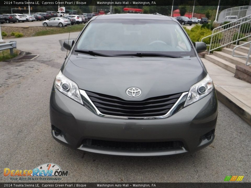 2014 Toyota Sienna LE Cypress Green Pearl / Bisque Photo #11