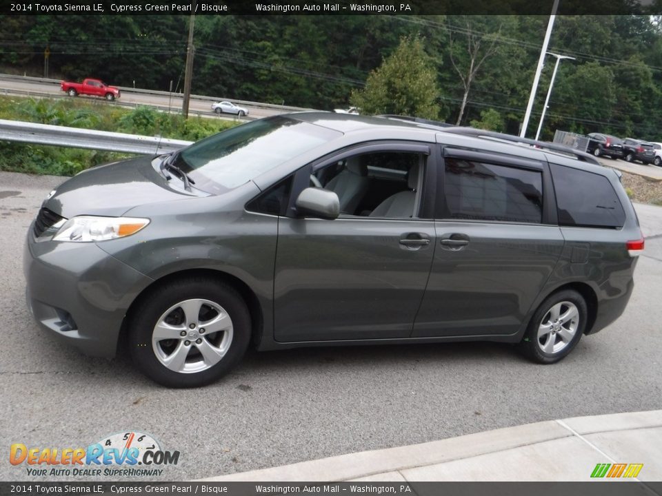 2014 Toyota Sienna LE Cypress Green Pearl / Bisque Photo #13