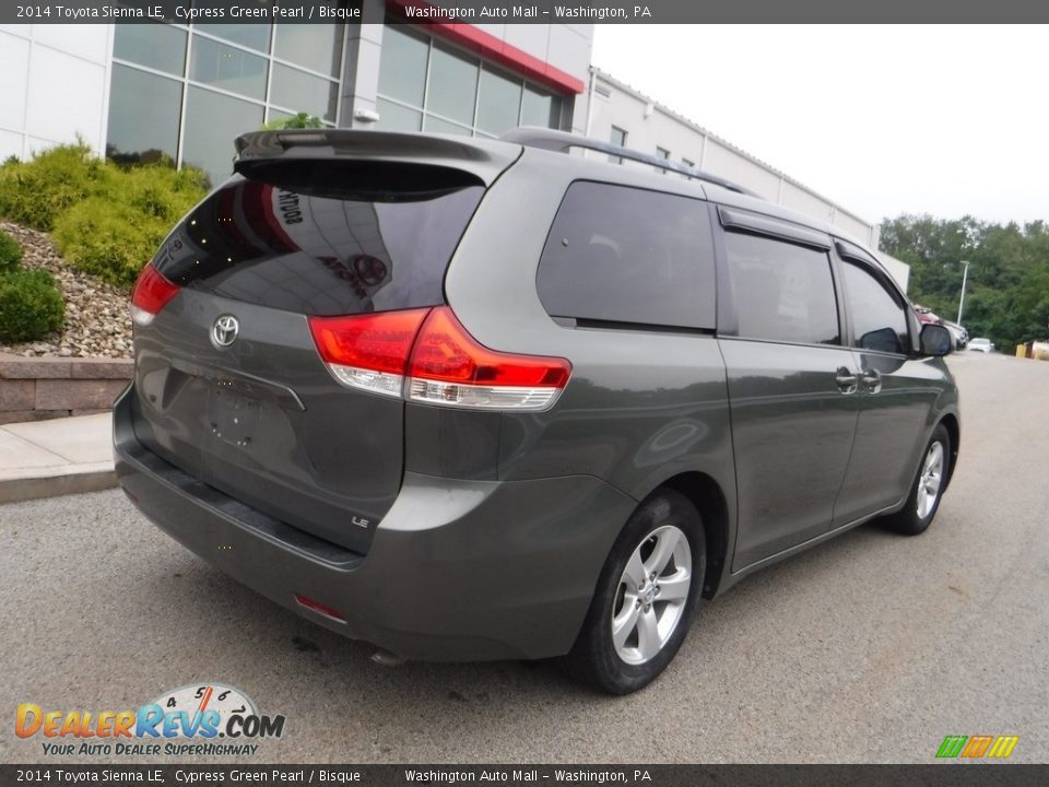 2014 Toyota Sienna LE Cypress Green Pearl / Bisque Photo #16