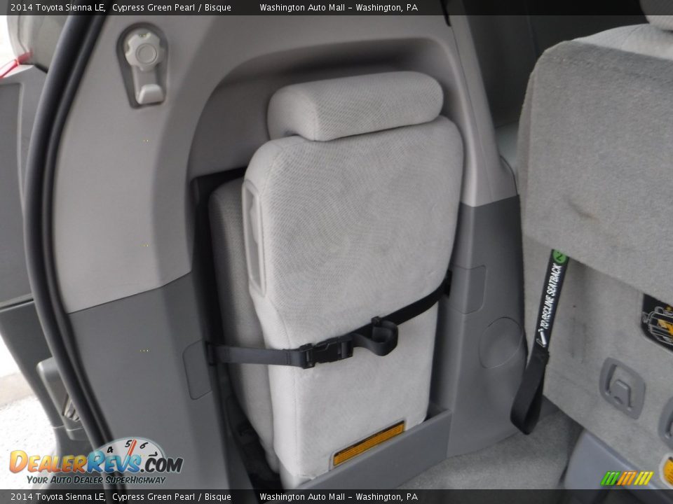 2014 Toyota Sienna LE Cypress Green Pearl / Bisque Photo #30