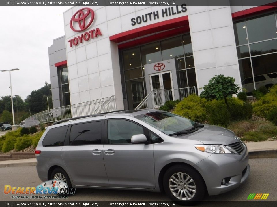 2012 Toyota Sienna XLE Silver Sky Metallic / Light Gray Photo #2