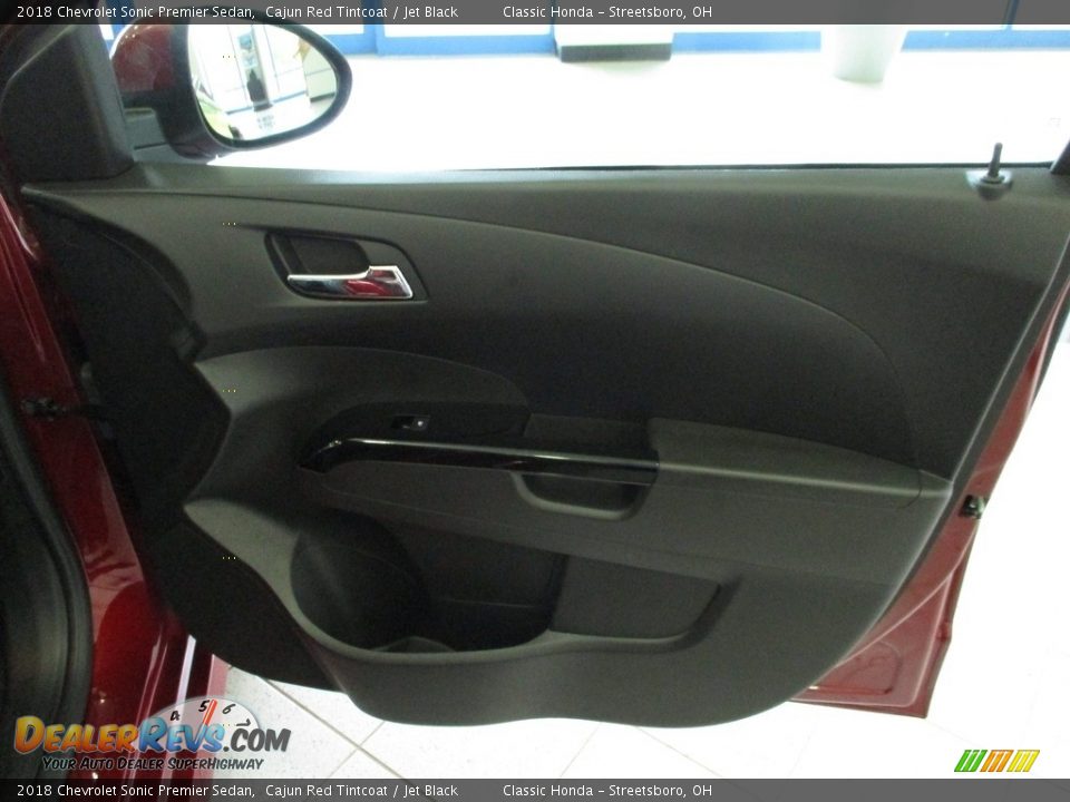 Door Panel of 2018 Chevrolet Sonic Premier Sedan Photo #16