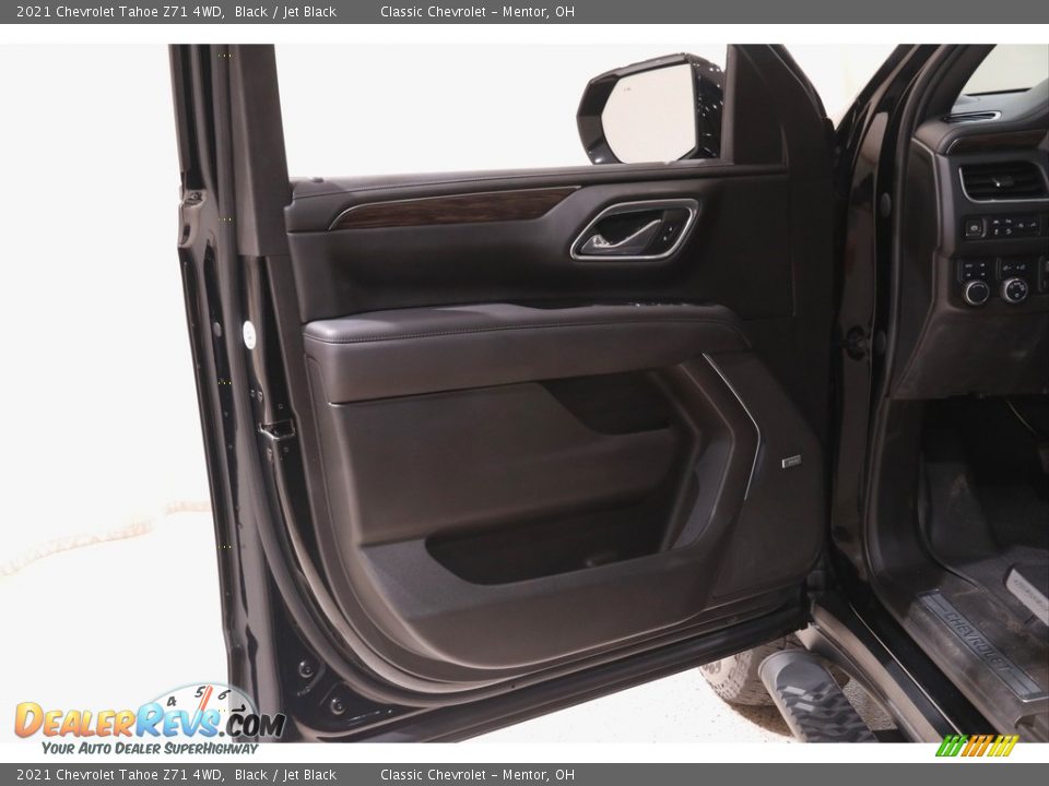 2021 Chevrolet Tahoe Z71 4WD Black / Jet Black Photo #5