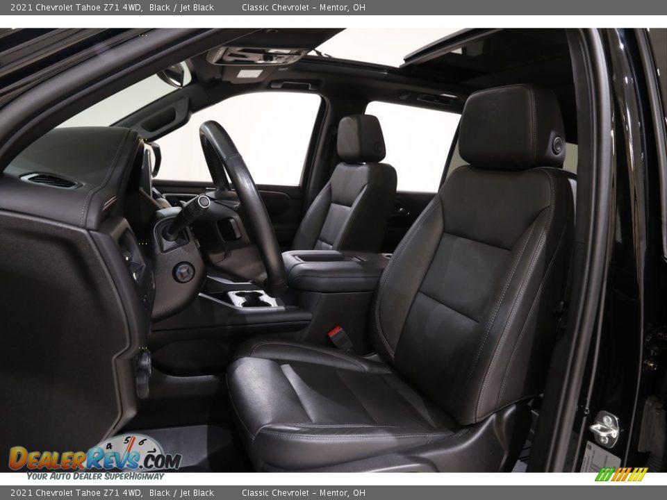 Front Seat of 2021 Chevrolet Tahoe Z71 4WD Photo #6
