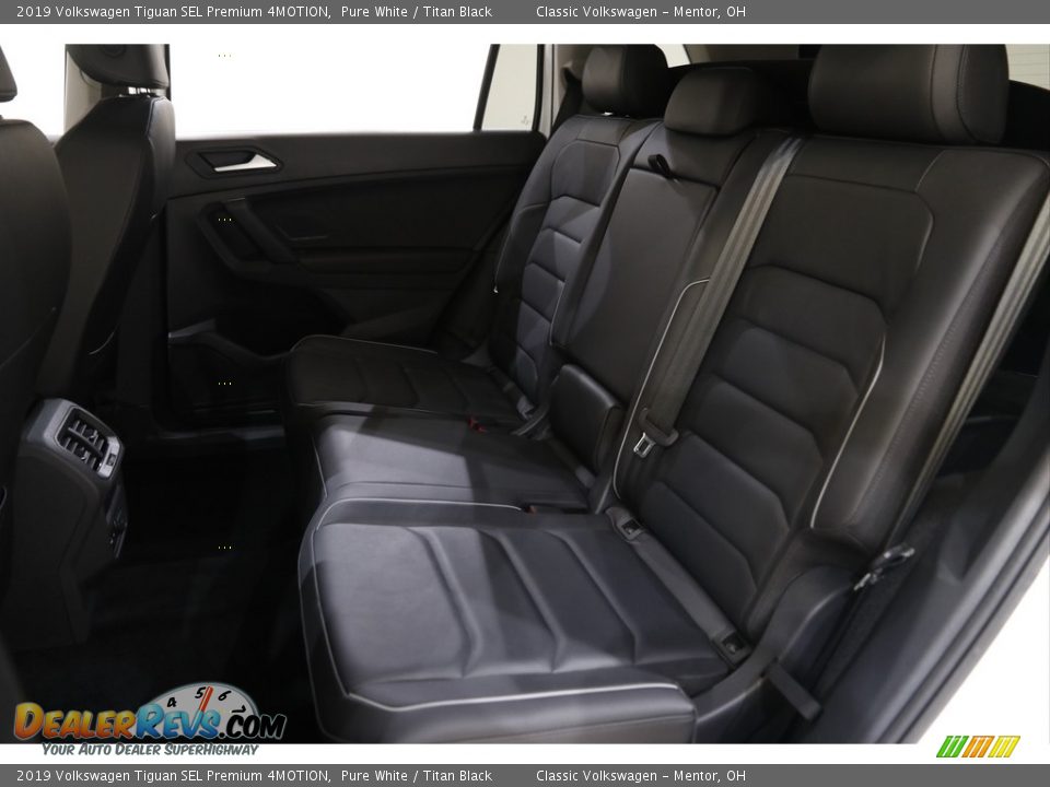 2019 Volkswagen Tiguan SEL Premium 4MOTION Pure White / Titan Black Photo #16
