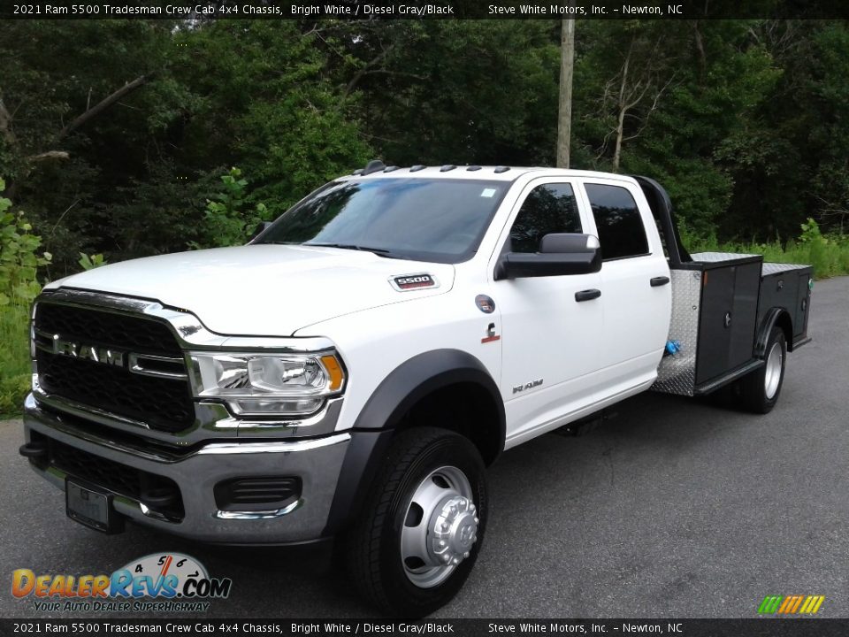 2021 Ram 5500 Tradesman Crew Cab 4x4 Chassis Bright White / Diesel Gray/Black Photo #2