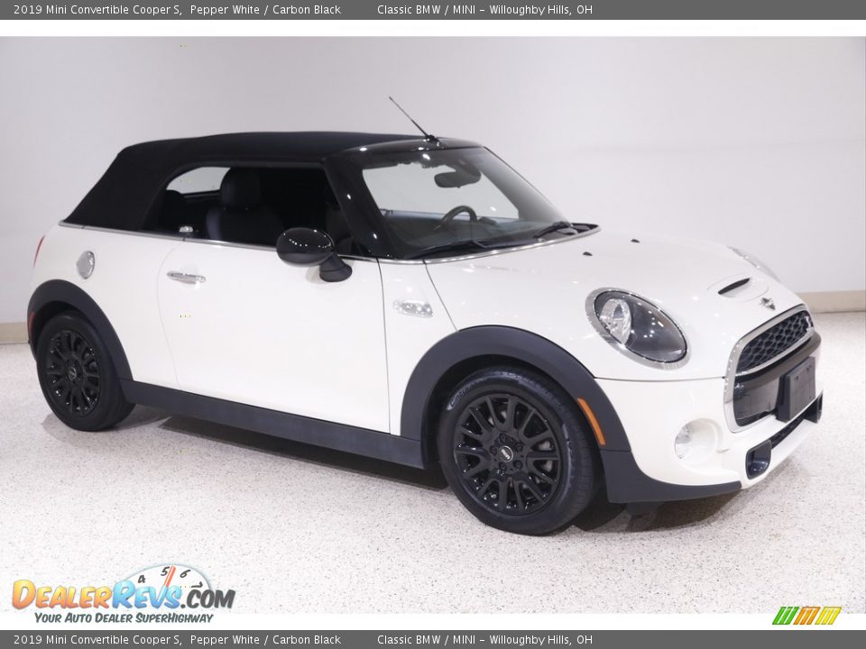 2019 Mini Convertible Cooper S Pepper White / Carbon Black Photo #2