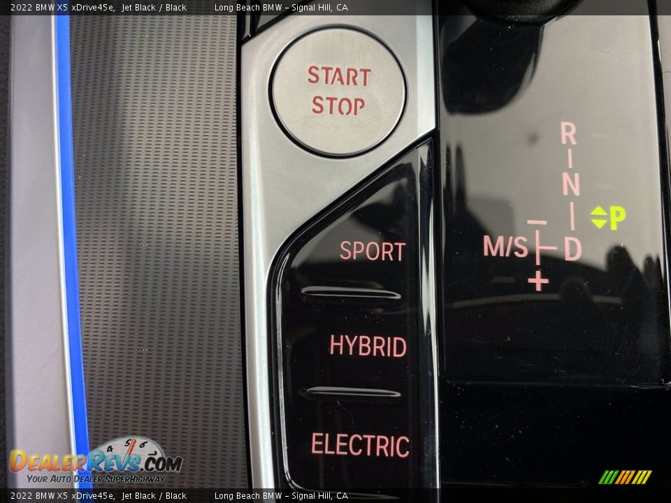 Controls of 2022 BMW X5 xDrive45e Photo #23