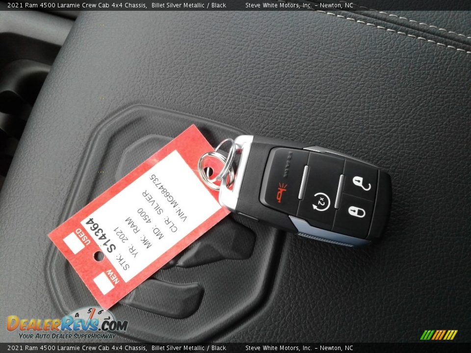 Keys of 2021 Ram 4500 Laramie Crew Cab 4x4 Chassis Photo #35