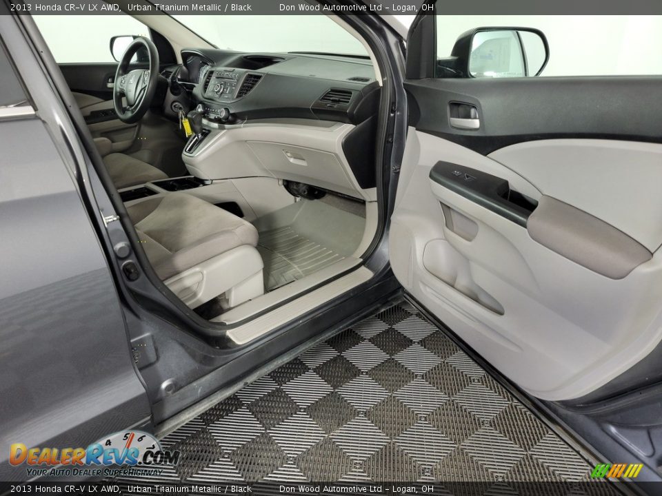 2013 Honda CR-V LX AWD Urban Titanium Metallic / Black Photo #24