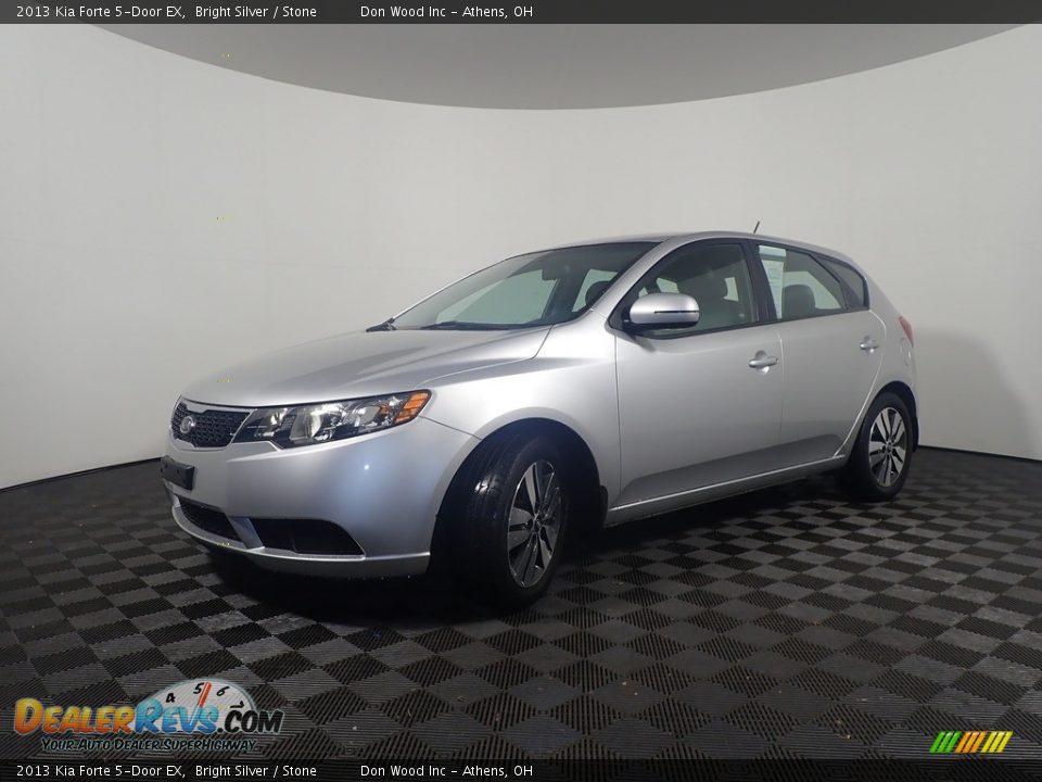 2013 Kia Forte 5-Door EX Bright Silver / Stone Photo #7