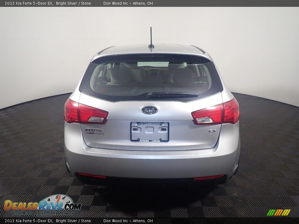 2013 Kia Forte 5-Door EX Bright Silver / Stone Photo #12