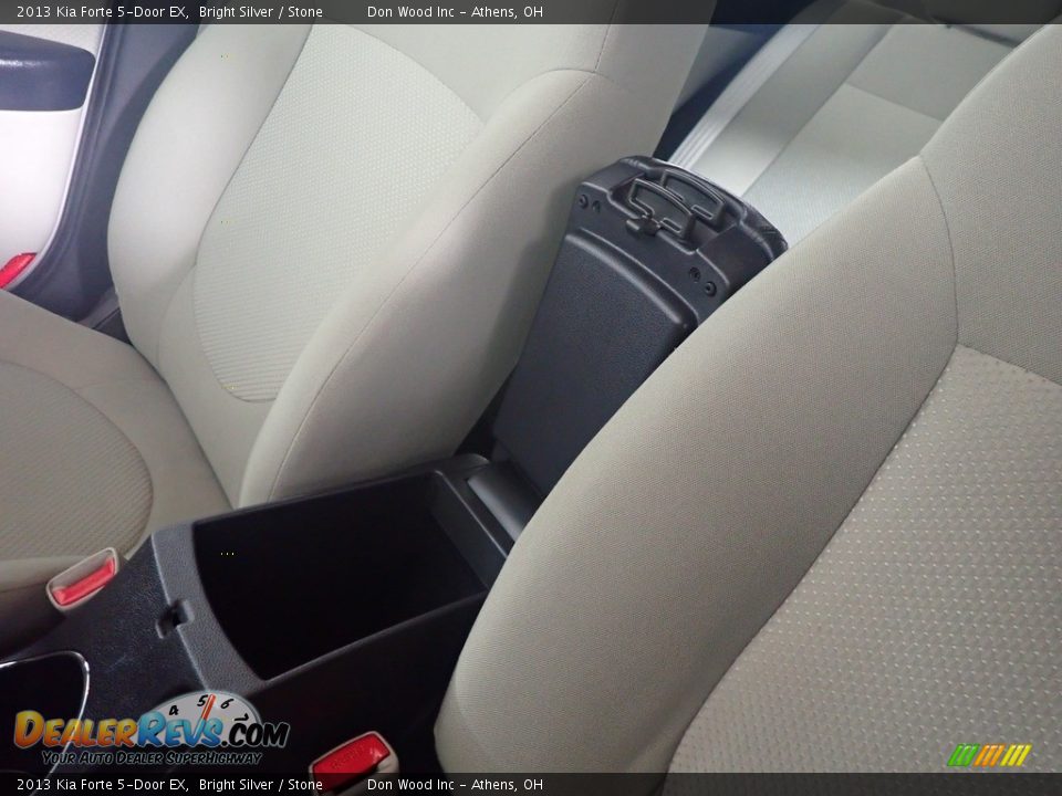 2013 Kia Forte 5-Door EX Bright Silver / Stone Photo #31