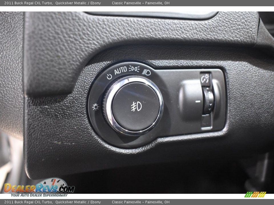 Controls of 2011 Buick Regal CXL Turbo Photo #13