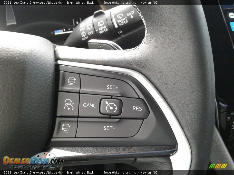 2021 Jeep Grand Cherokee L Altitude 4x4 Steering Wheel Photo #21