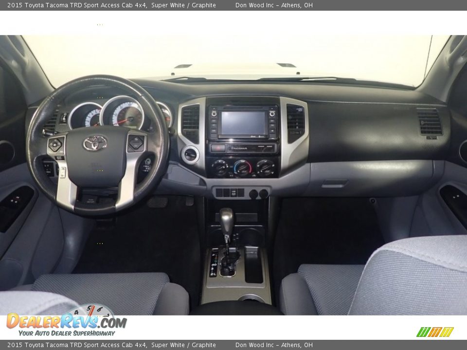 2015 Toyota Tacoma TRD Sport Access Cab 4x4 Super White / Graphite Photo #24