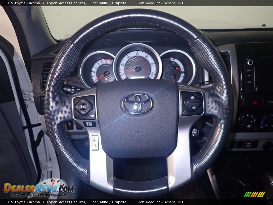 2015 Toyota Tacoma TRD Sport Access Cab 4x4 Super White / Graphite Photo #27